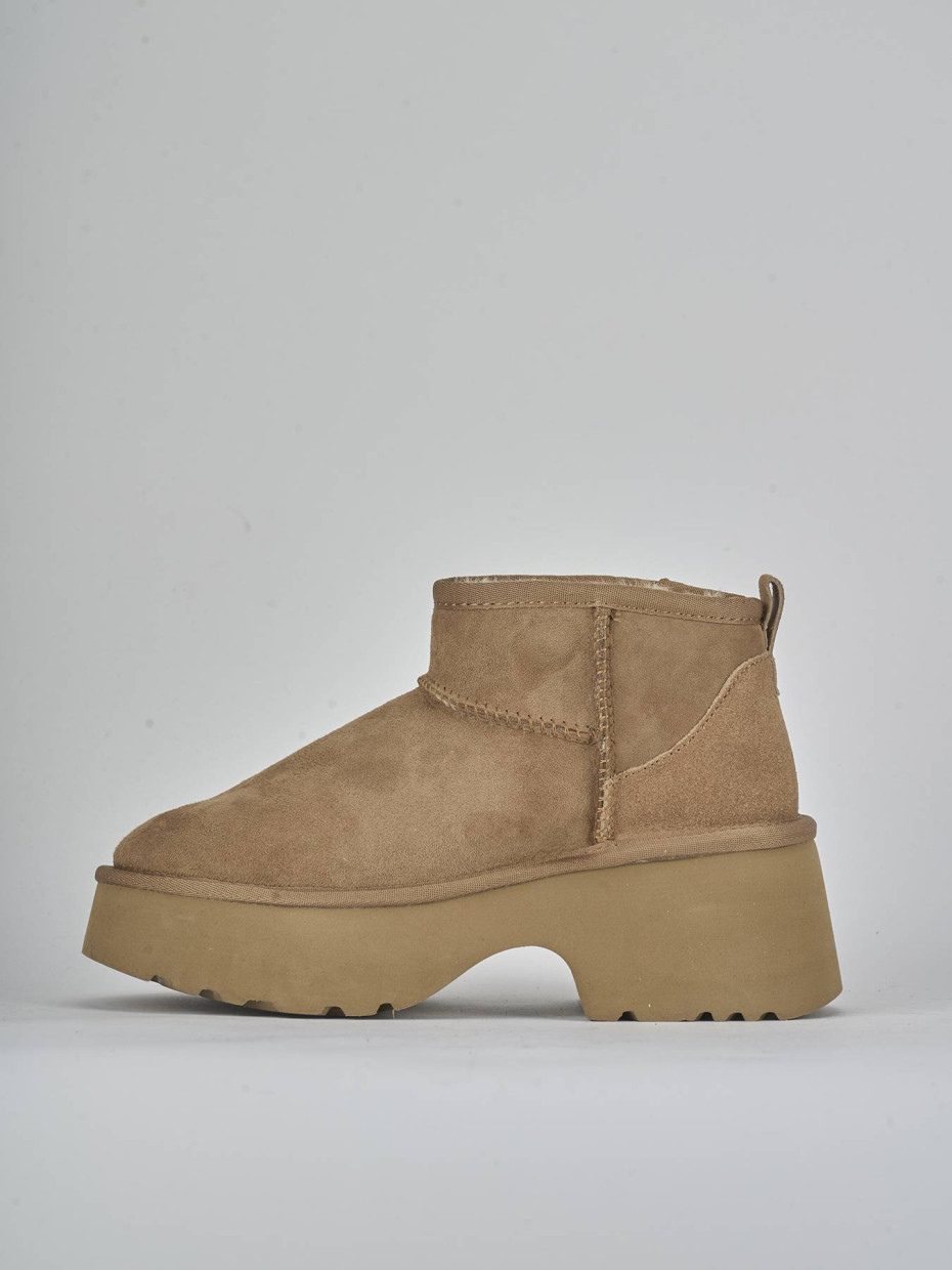 Stivaletti tacco 3cm camoscio marrone