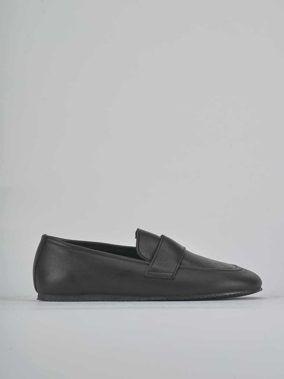 Mocasines tacón 1 cm negro cuero