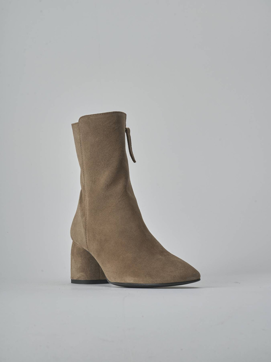 Botines de tacón alto tacón 6 cm beis ante