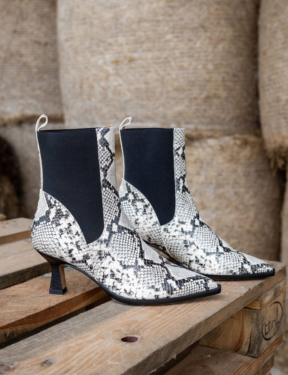 Botines de tacón alto tacón 5 cm beis pitón
