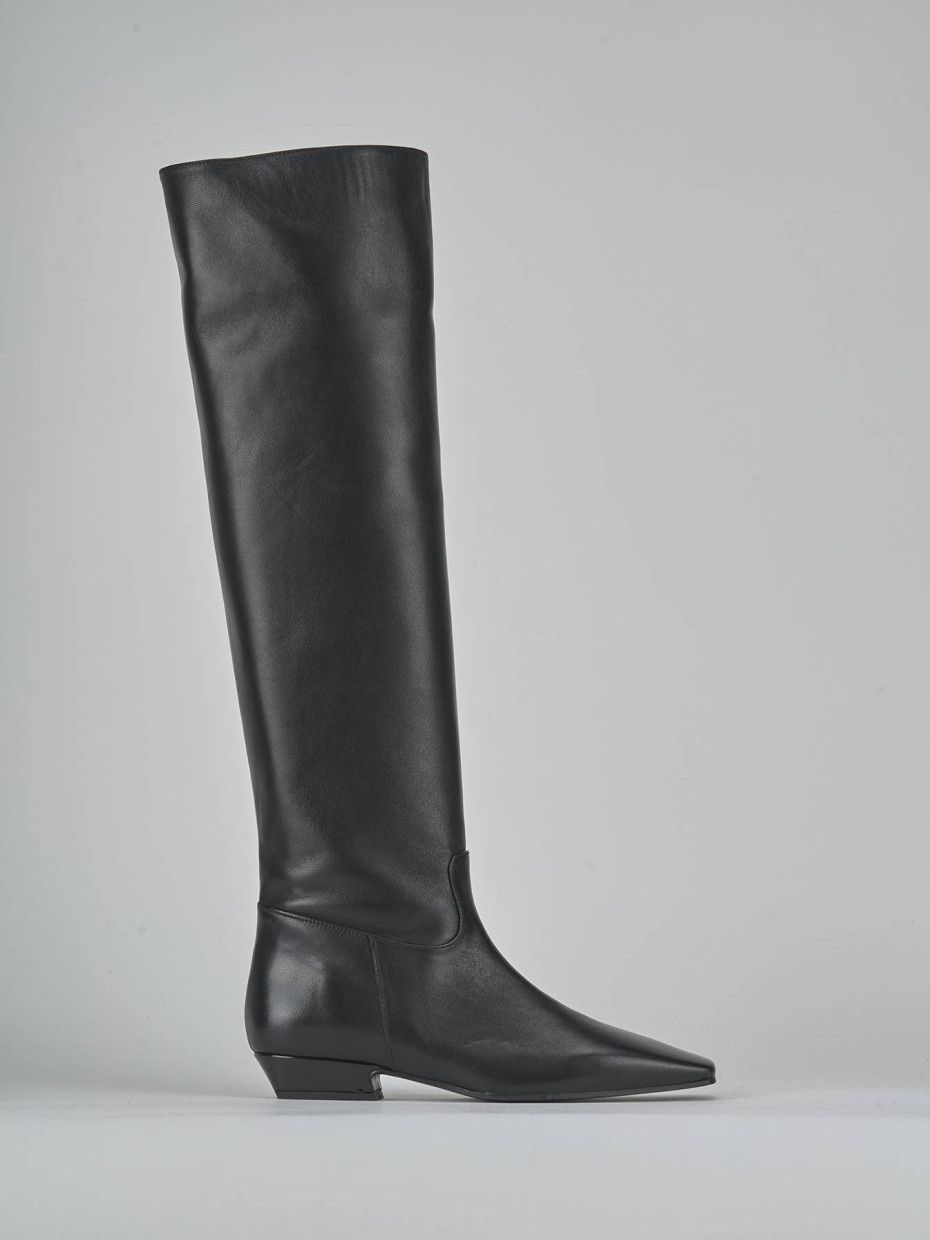 Botas de tacón bajo tacón 3 cm negro cuero