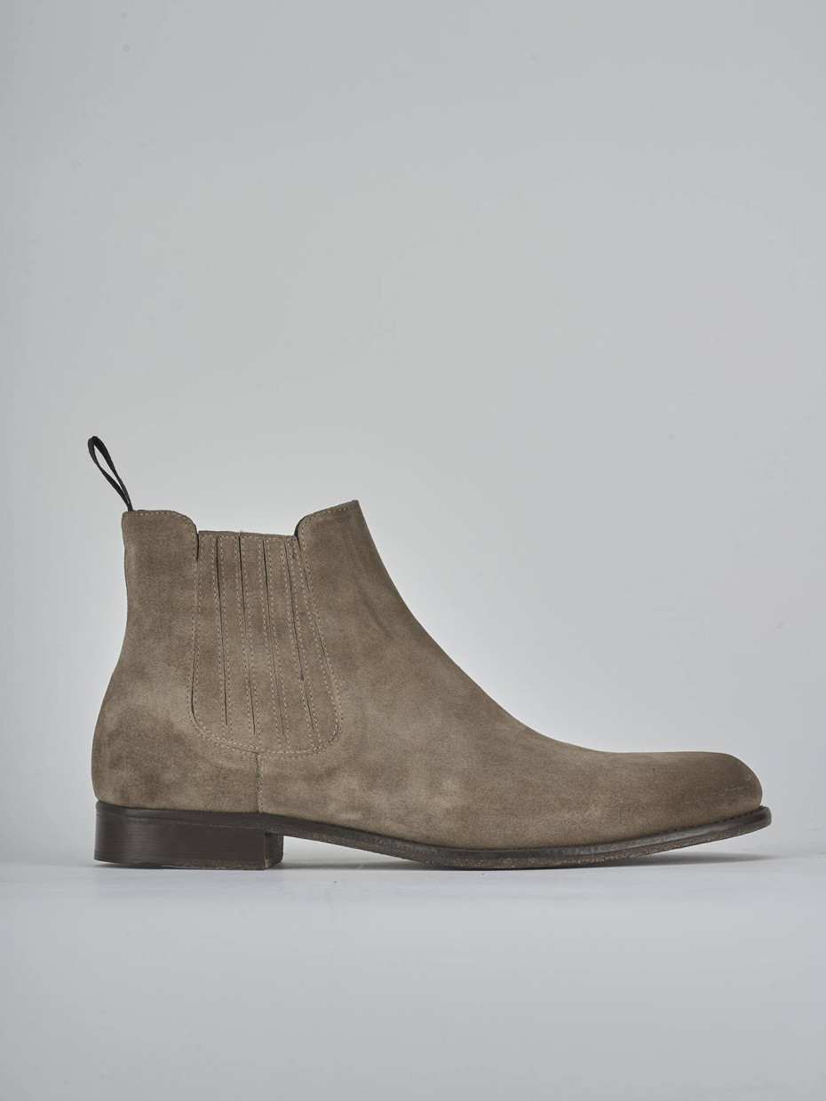 Stivaletti camoscio beige