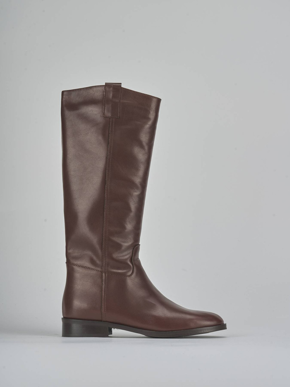 Low heel boots heel 2 cm brown leather