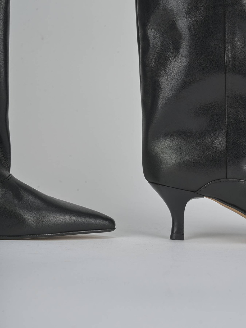 High heel boots heel 5 cm black leather