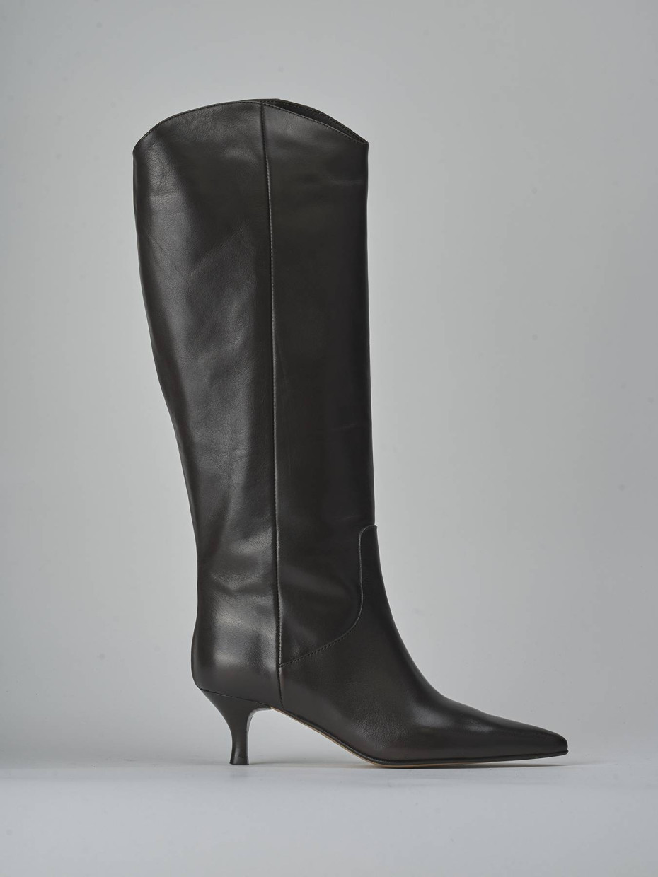 Botas de tacón alto tacón 5 cm marrón oscuro cuero