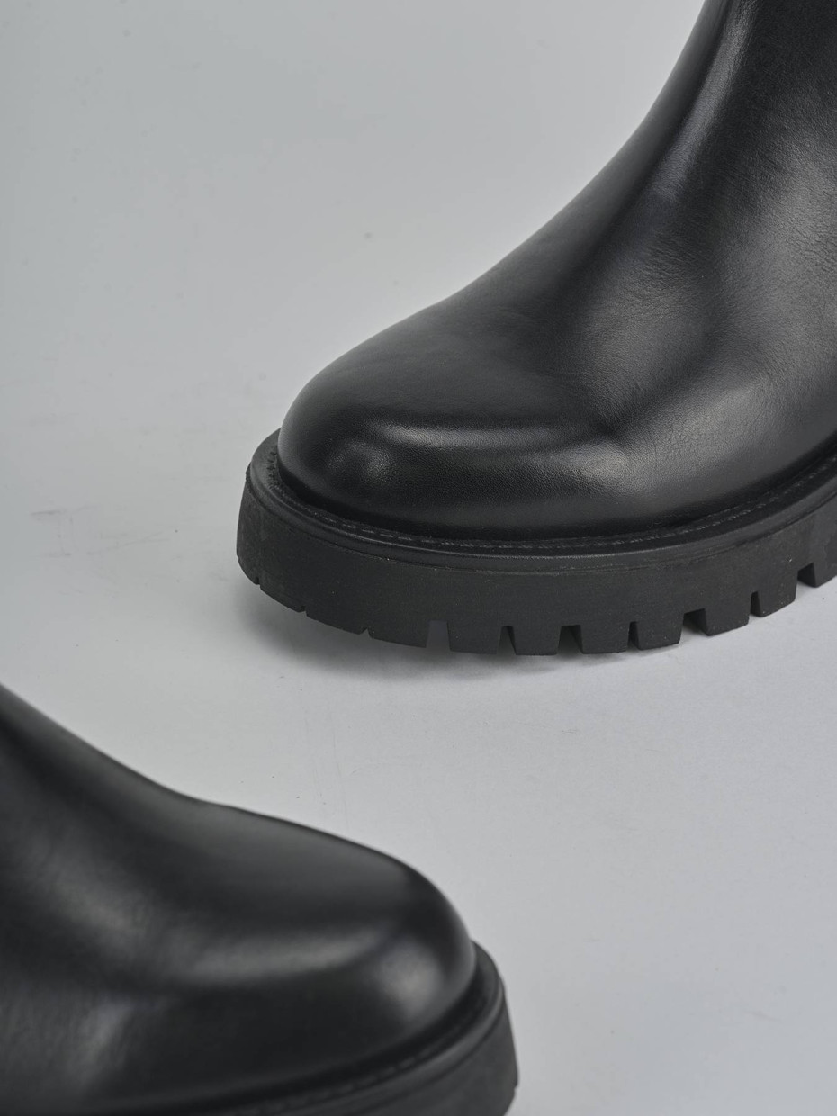 Botines de tacón bajo tacón 1 cm negro cuero