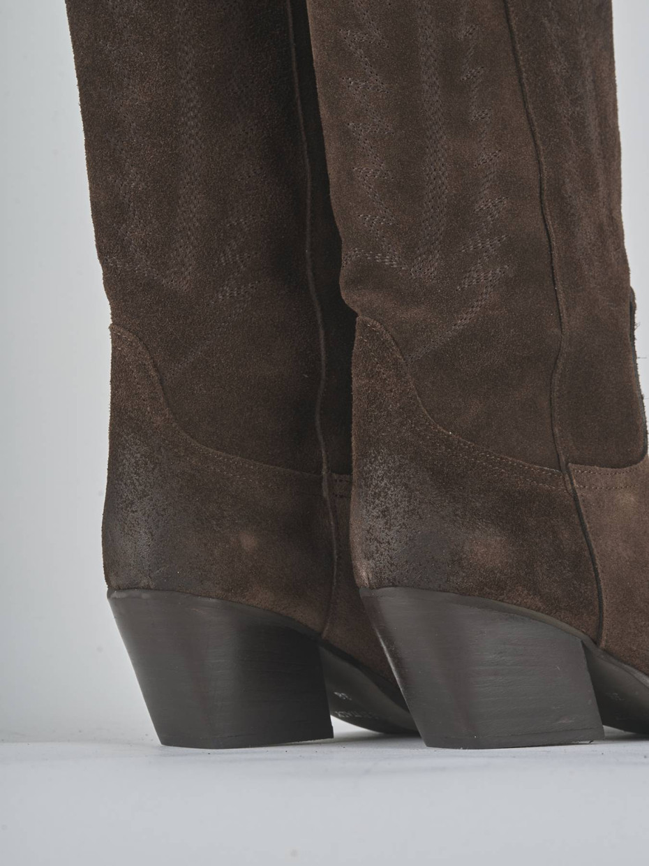Stivali tacco 6cm camoscio testa