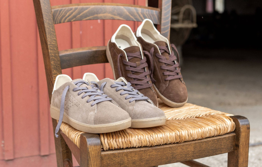 Sneakers camoscio testa