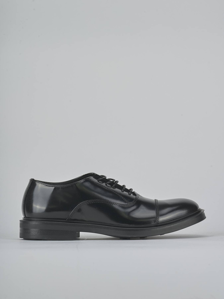 Zapatos de cordones negro cuero