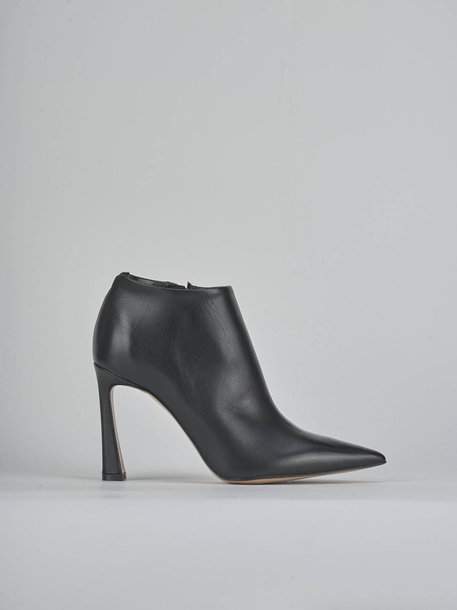 Botines de tacón alto tacón 9 cm negro cuero