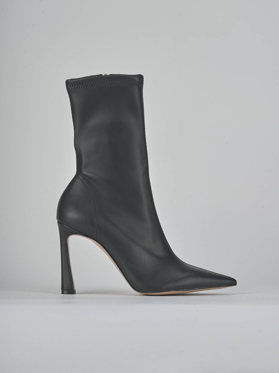 Botines de tacón alto tacón 9 cm negro cuero