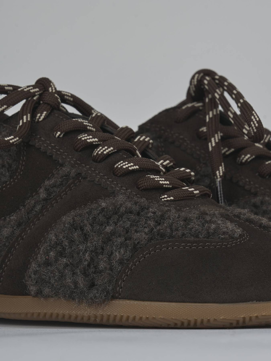 Sneakers camoscio testa