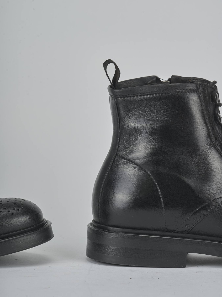 Botas militares negro cuero