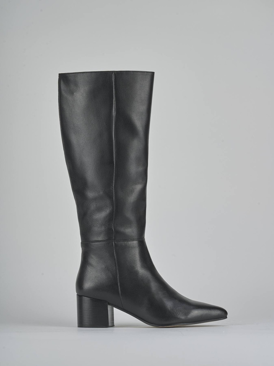 Botas de tacón alto tacón 5 cm negro cuero