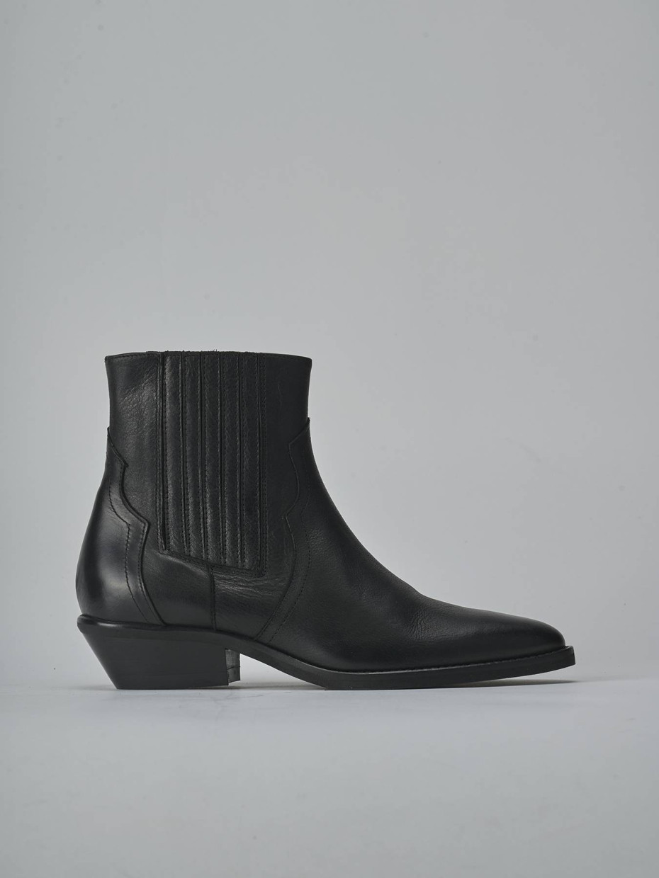 Stivaletti tacco 4cm pelle nero