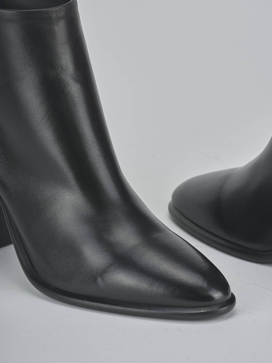 Botines de tacón alto tacón 9 cm negro cuero