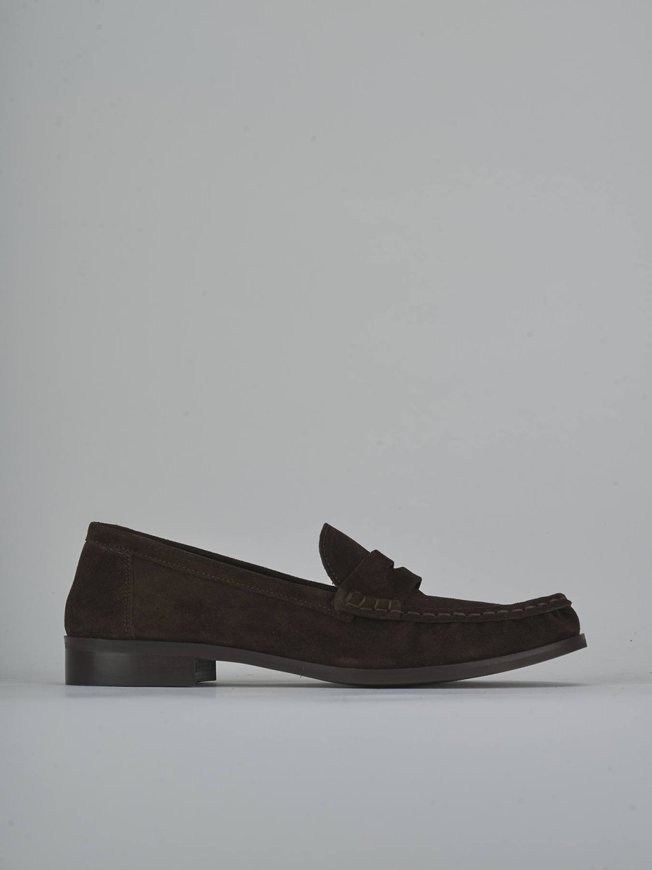 Mocasines tacón 2 cm marrón oscuro ante