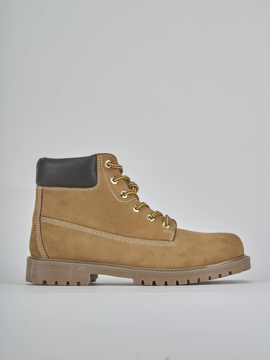 Botas militares tacón 1 cm marrón nobuk