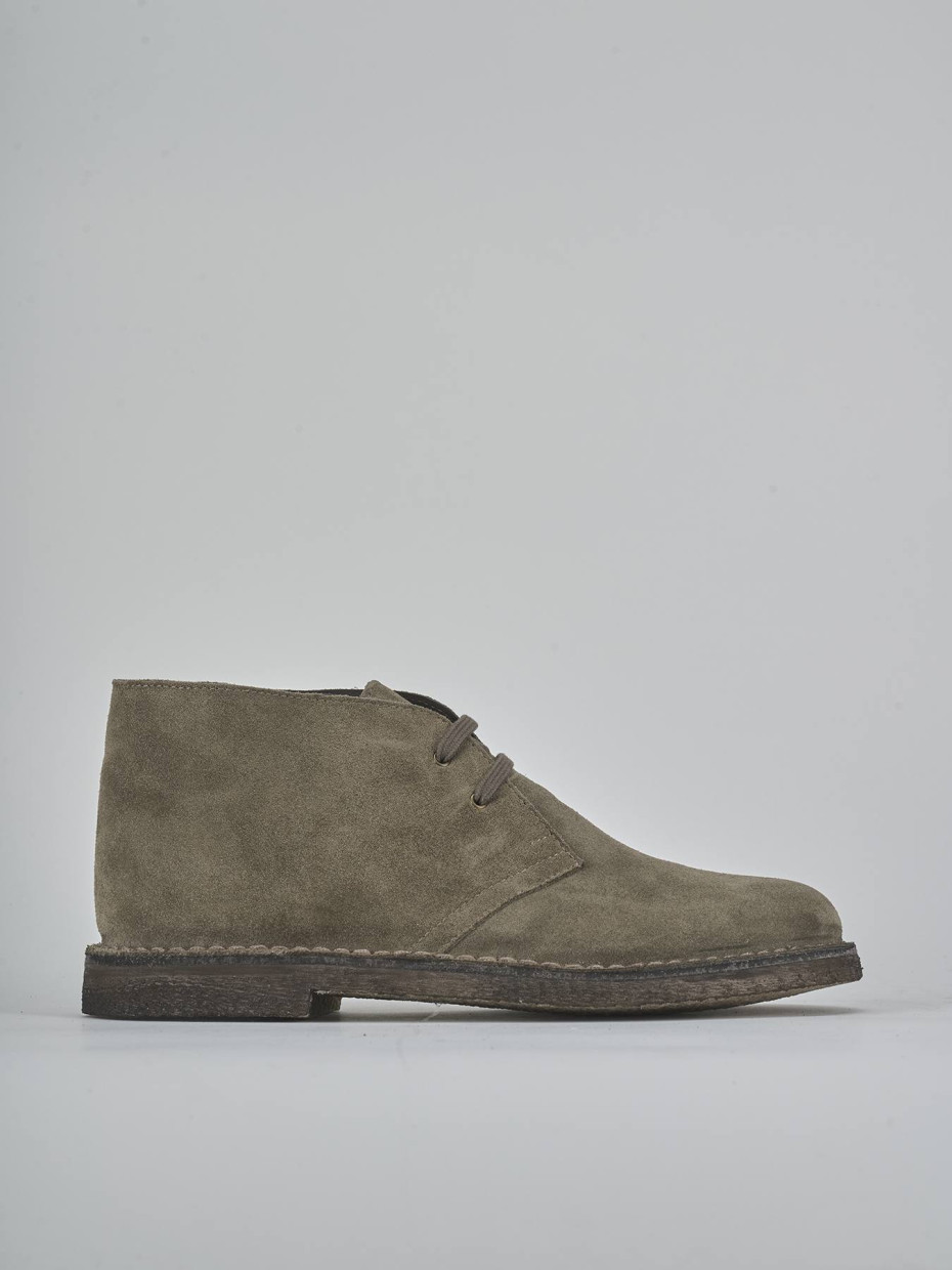 Botas militares gris ante