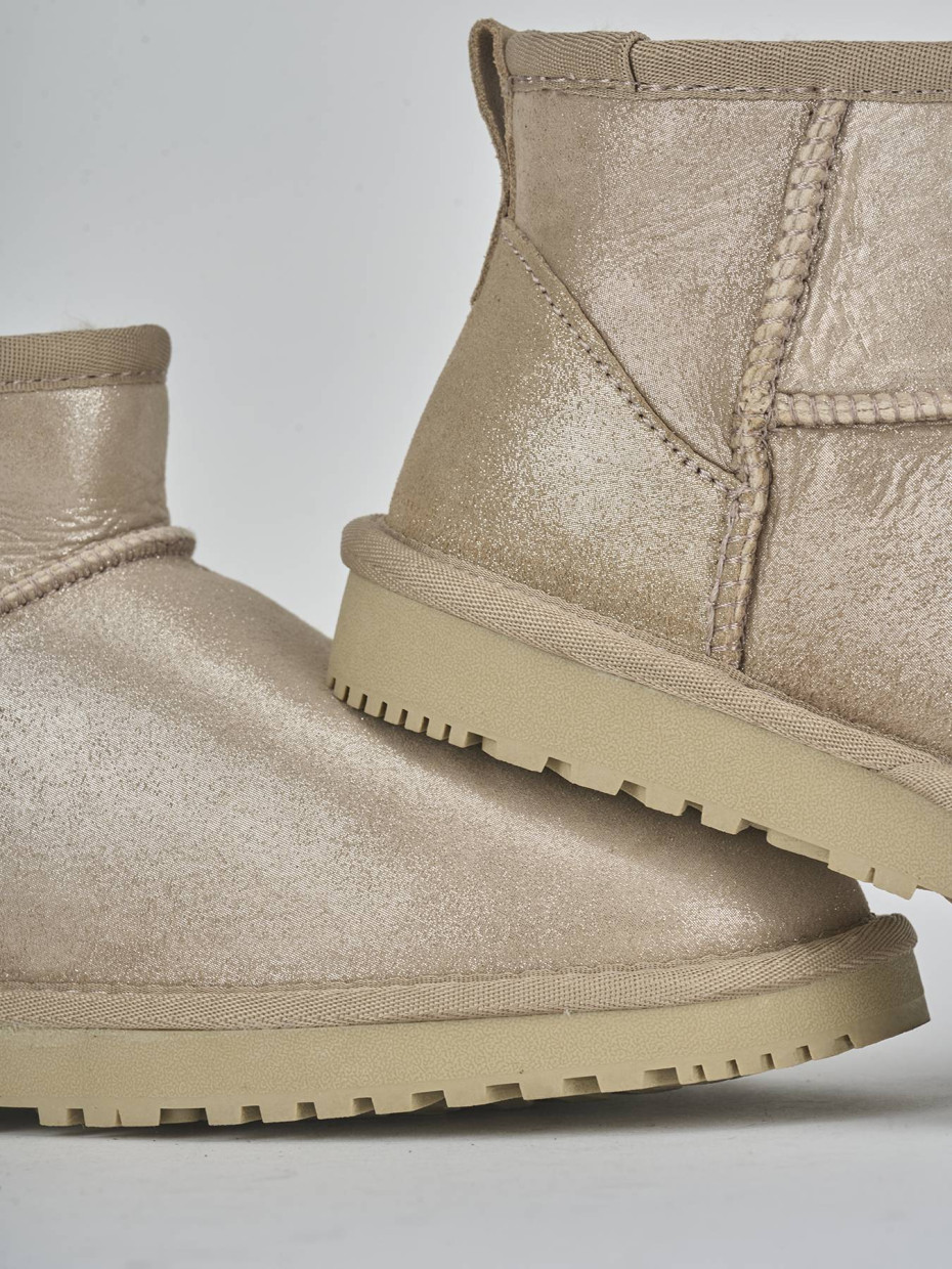 Botines de tacón bajo beis glitter