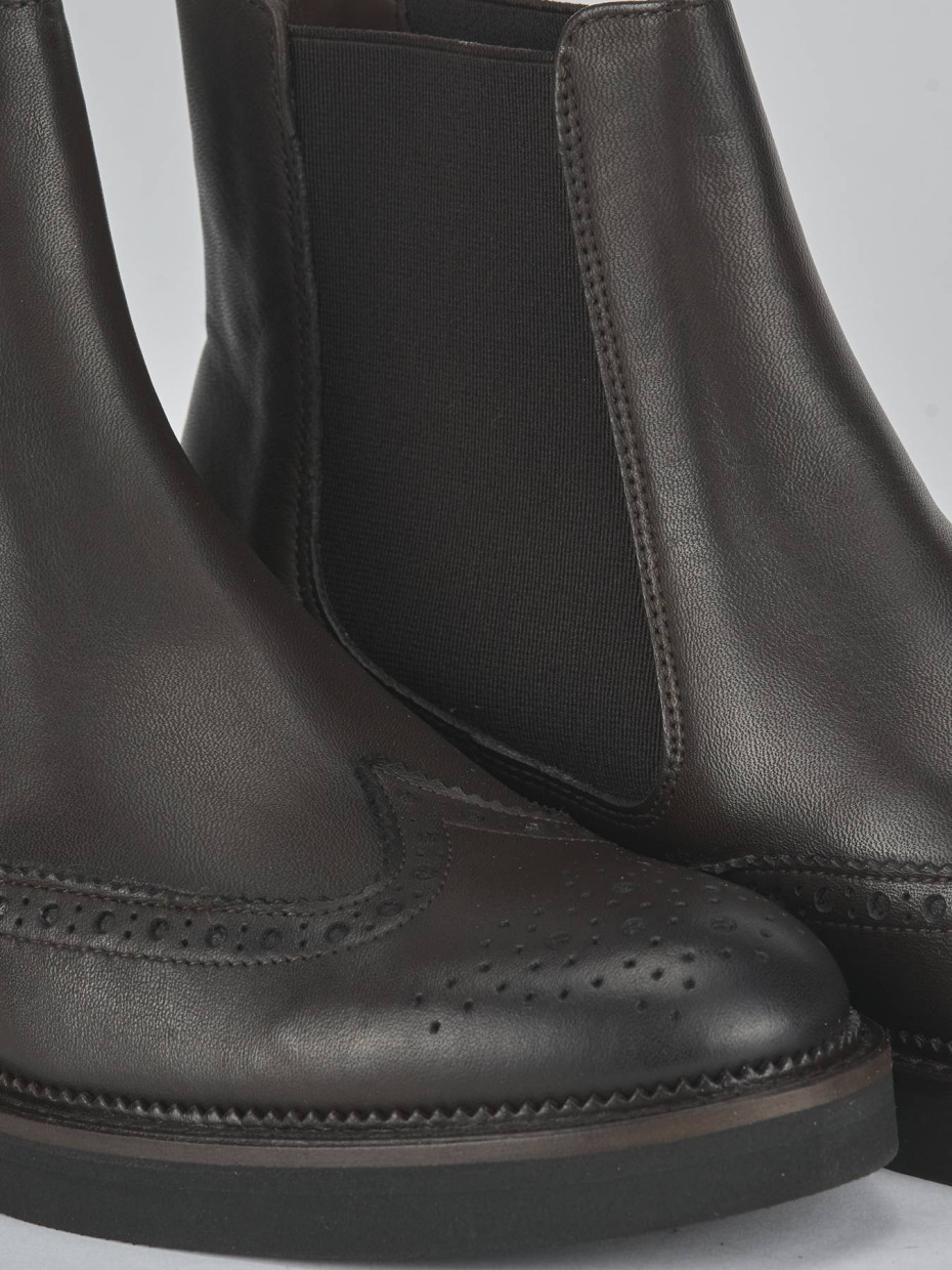 Stivaletti tacco 2cm pelle testa