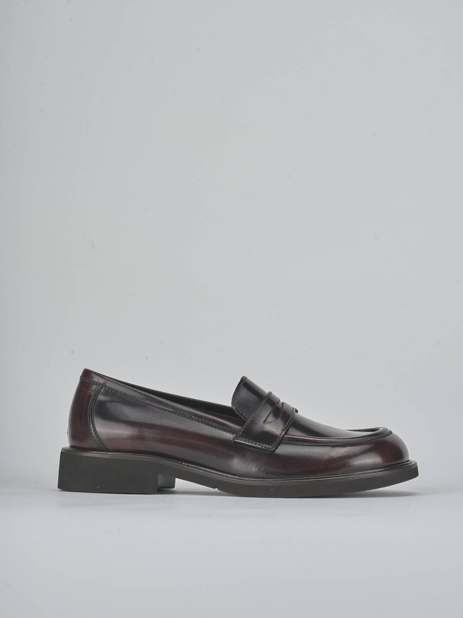 Loafers heel 2 cm beige leather