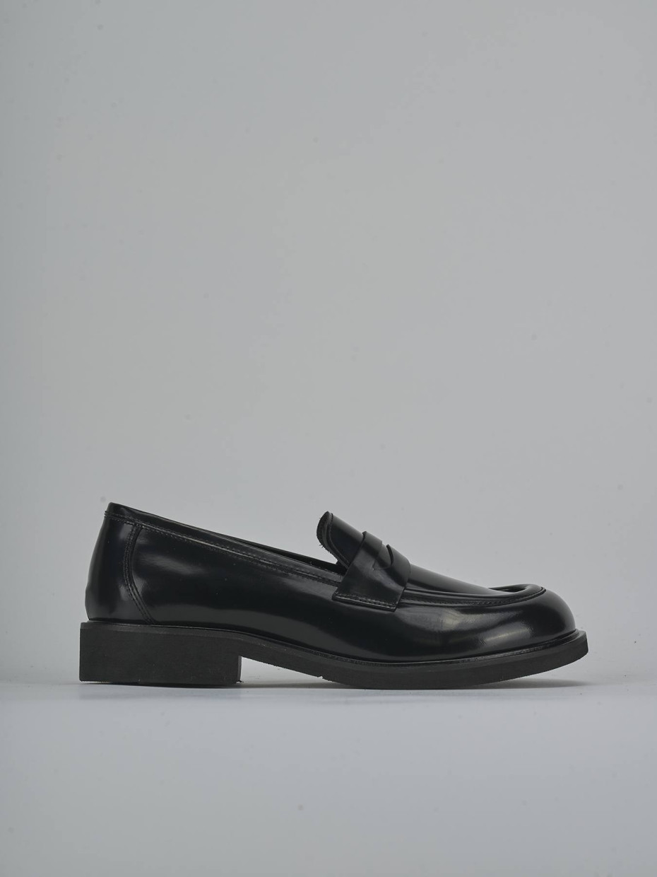 Mocasines tacón 2 cm negro cuero