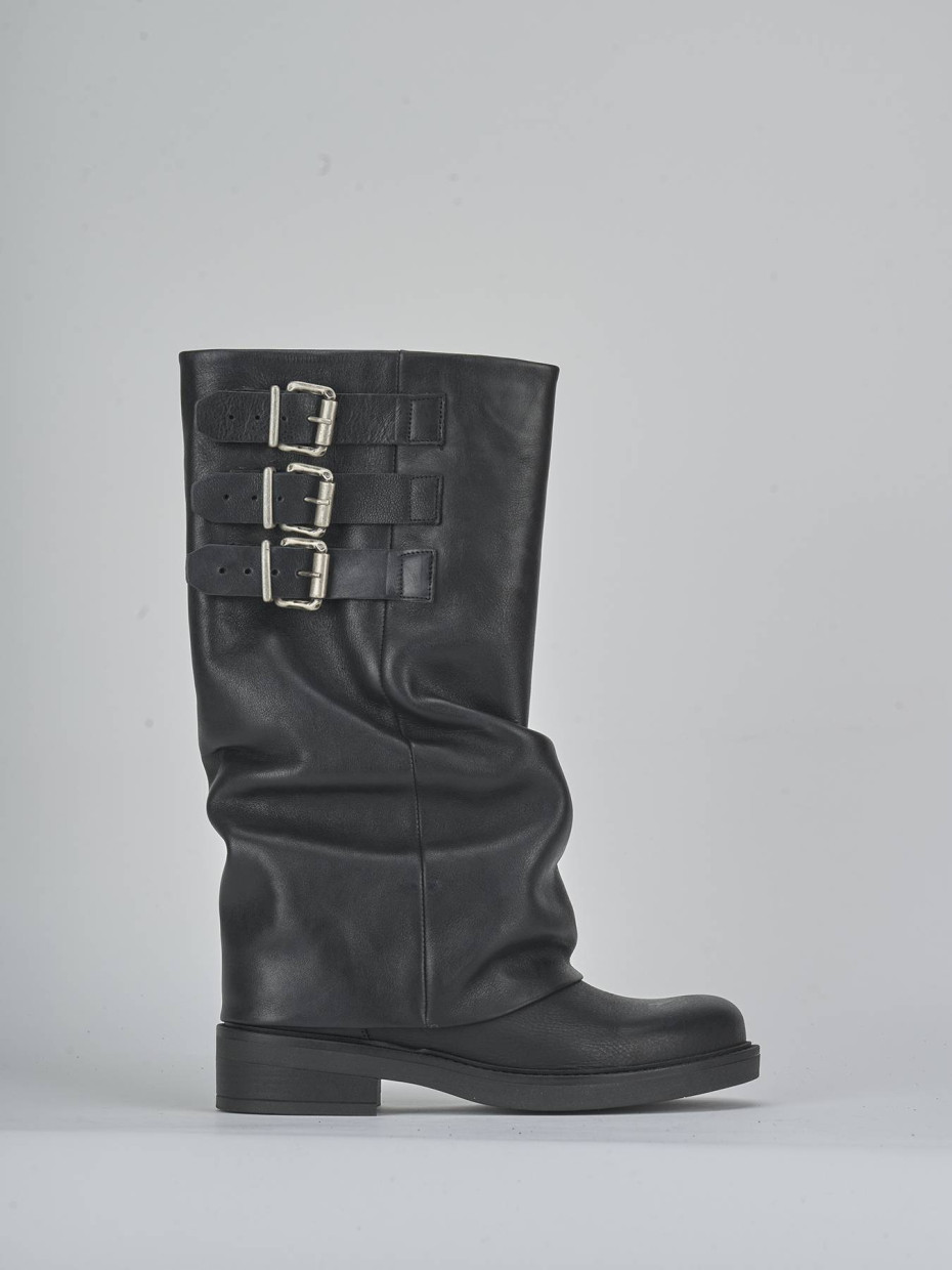 Stivali tacco 3cm pelle nero
