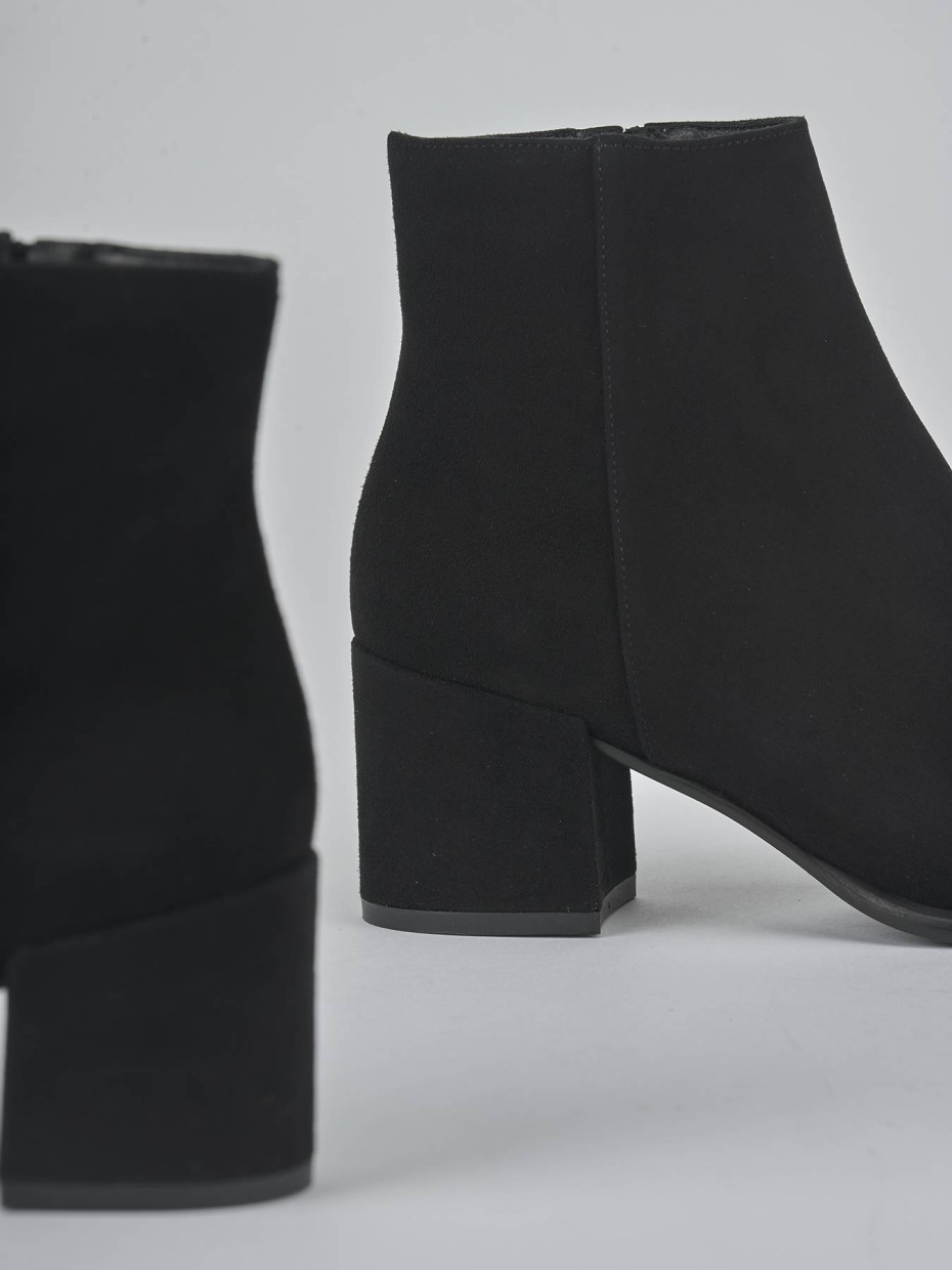 High heel ankle boots heel 5 cm black suede