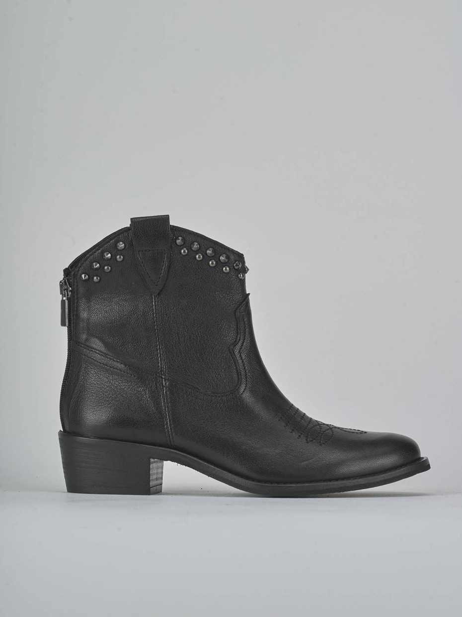 Botines de tacón bajo tacón 3 cm negro cuero