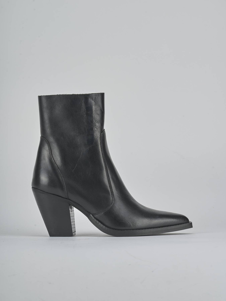Stivaletti tacco 6cm pelle nero