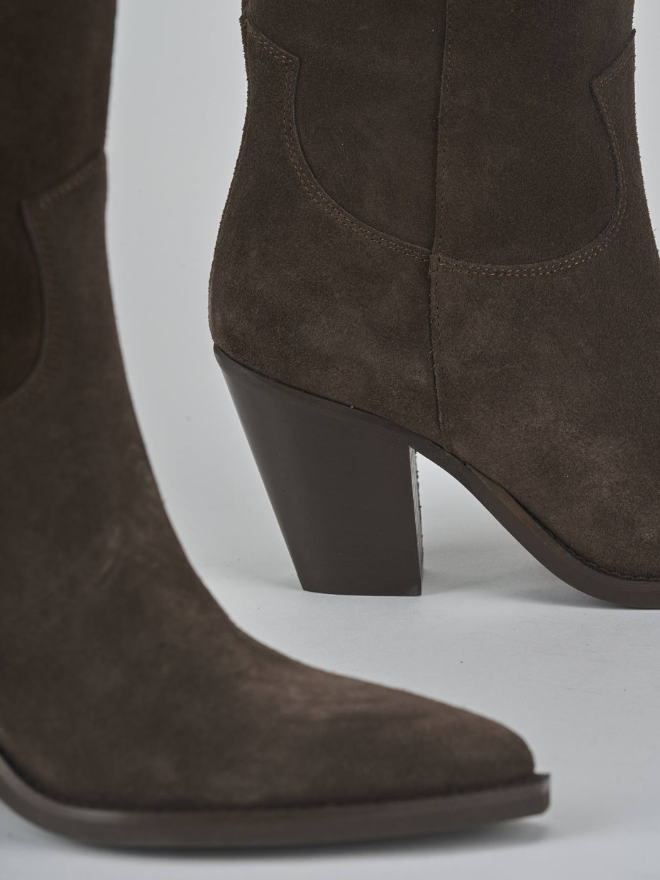 High heel boots heel 8 cm dark brown suede