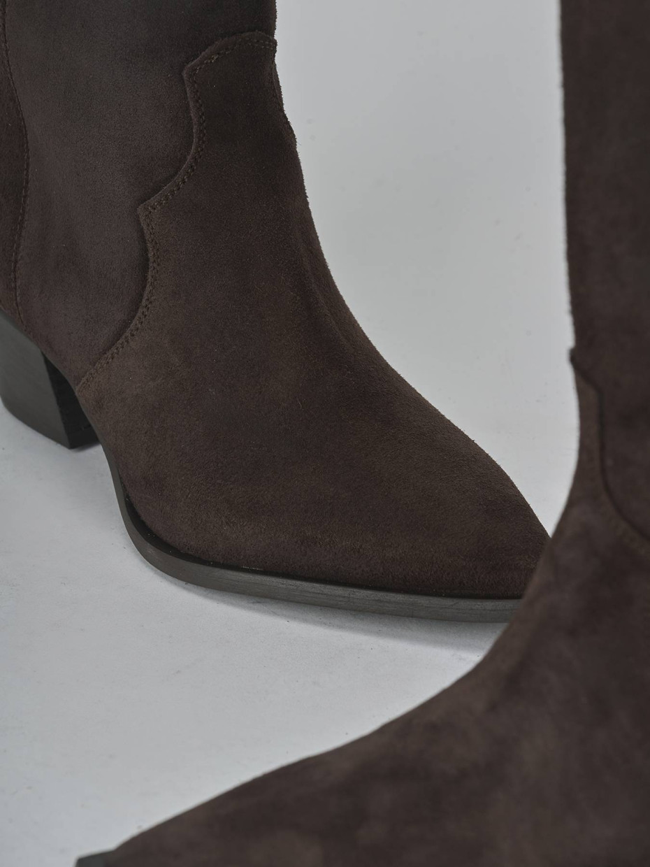 Stivali tacco 5cm camoscio testa