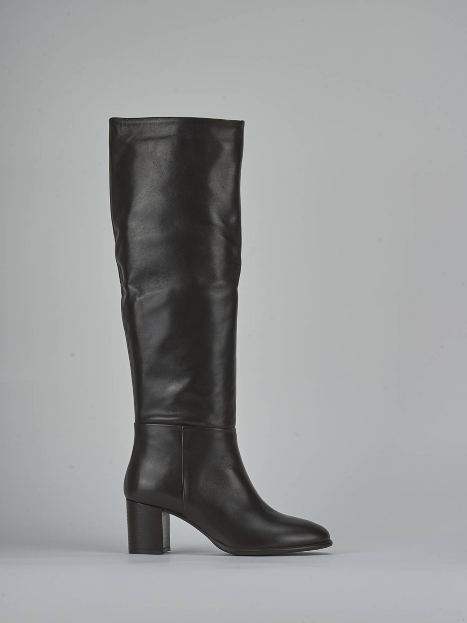 Botas de tacón alto tacón 5 cm marrón oscuro cuero