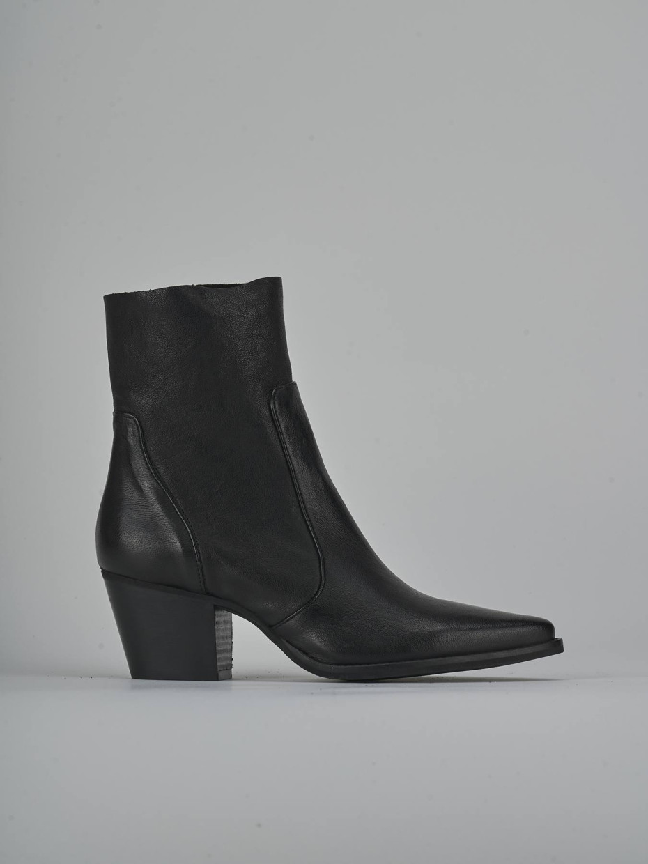 Stivaletti tacco 7cm pelle nero