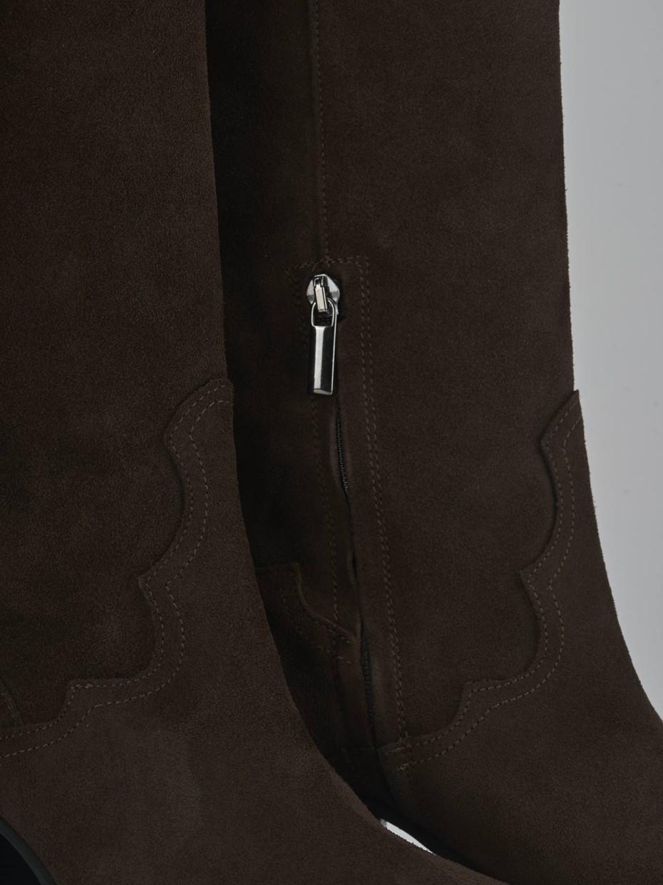 Stivali tacco 6cm camoscio testa