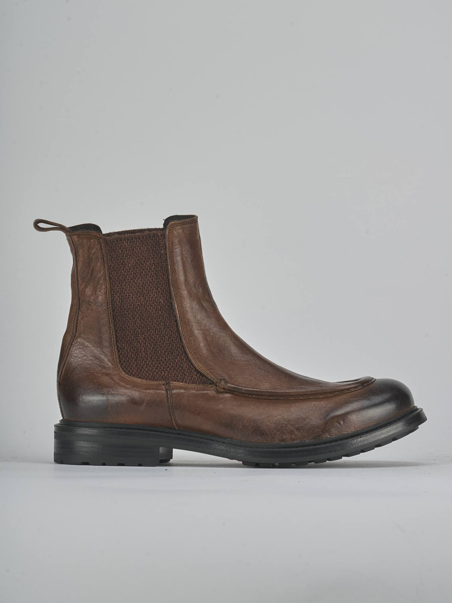 Botines marrón cuero