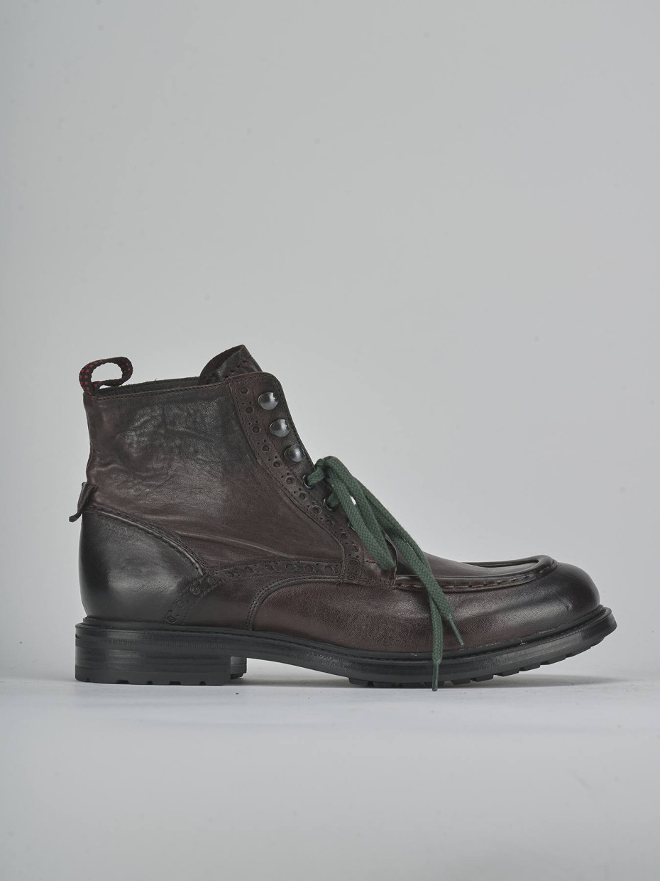 Botas militares marrón oscuro cuero
