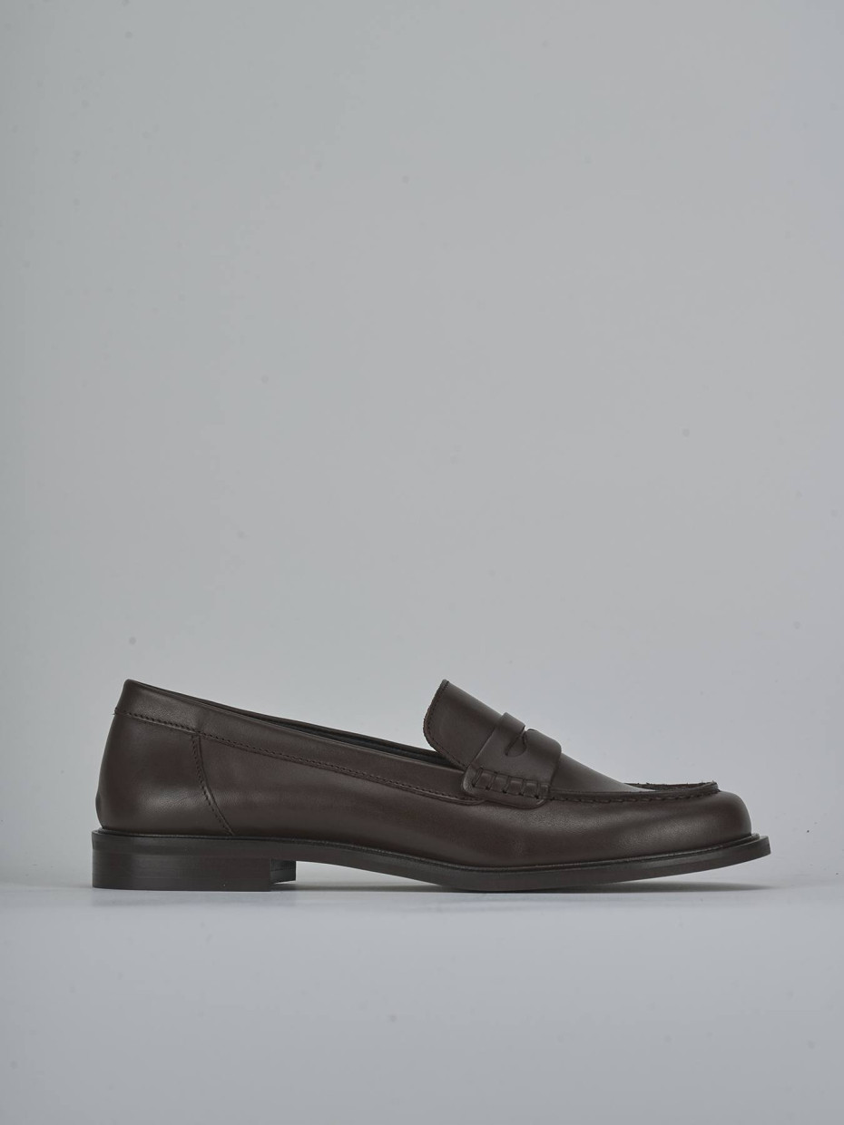 Mocasines tacón 1 cm marrón oscuro cuero