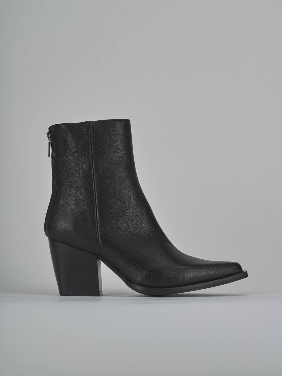 Stivaletti tacco 8cm pelle nero