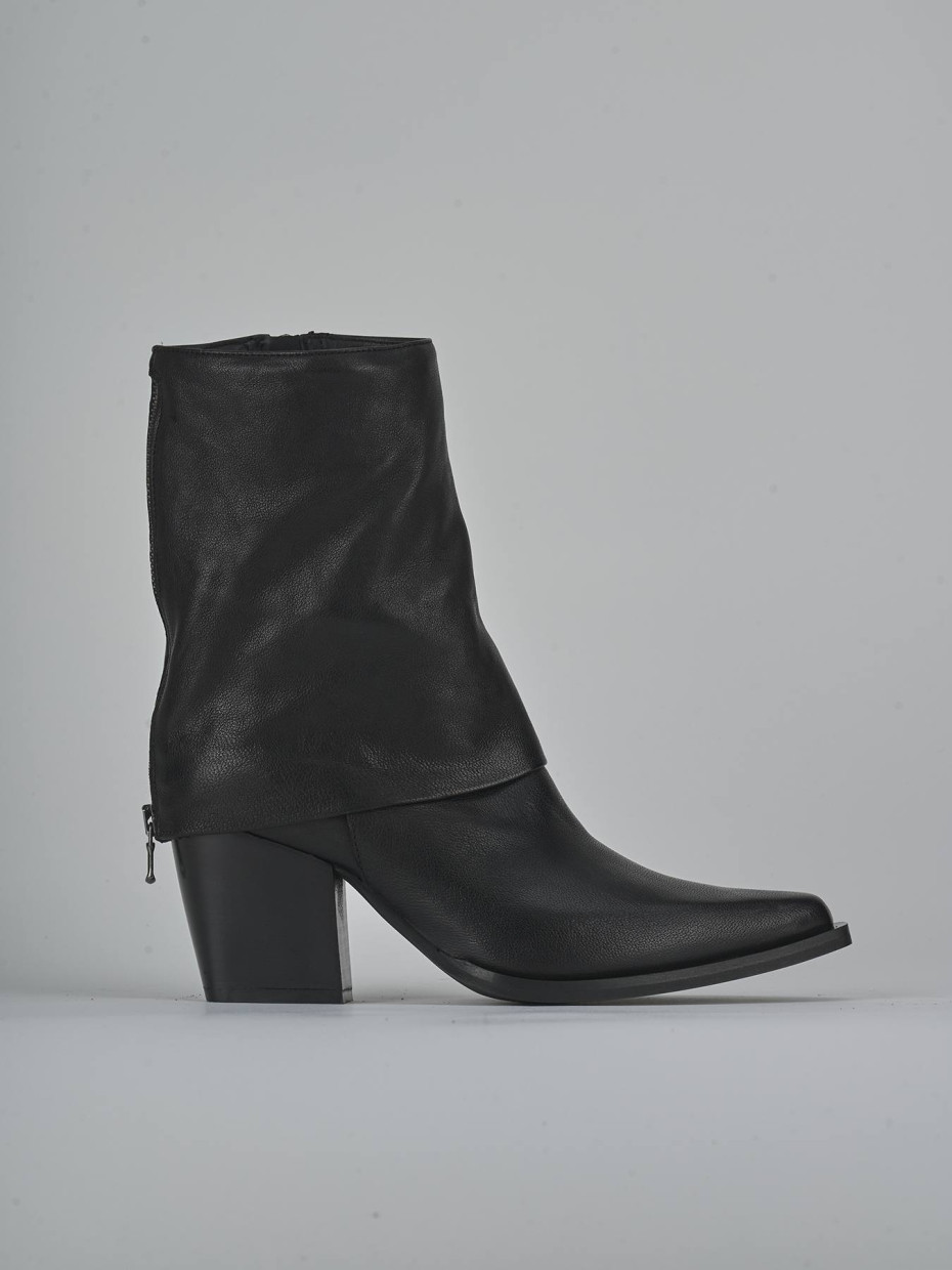Stivaletti tacco 8cm pelle nero