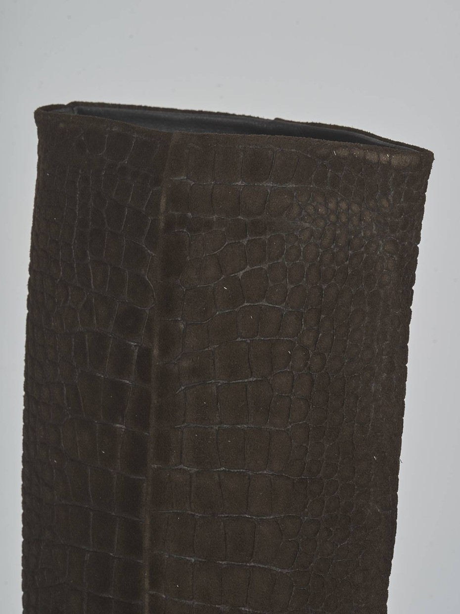 Stivali tacco 6cm camoscio testa