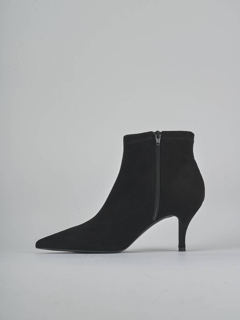 High heel ankle boots heel 7 cm black suede