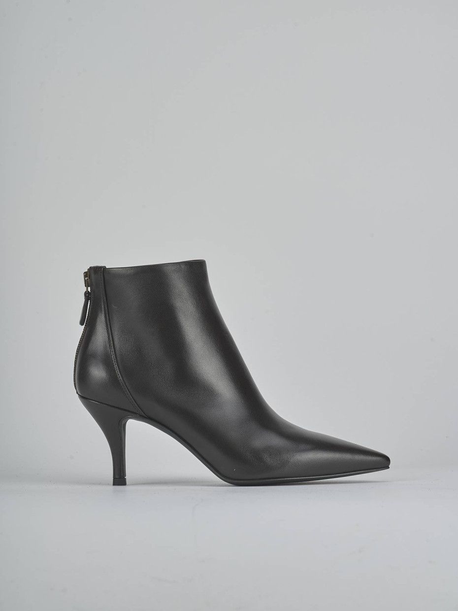 Stivaletti tacco 7cm pelle testa