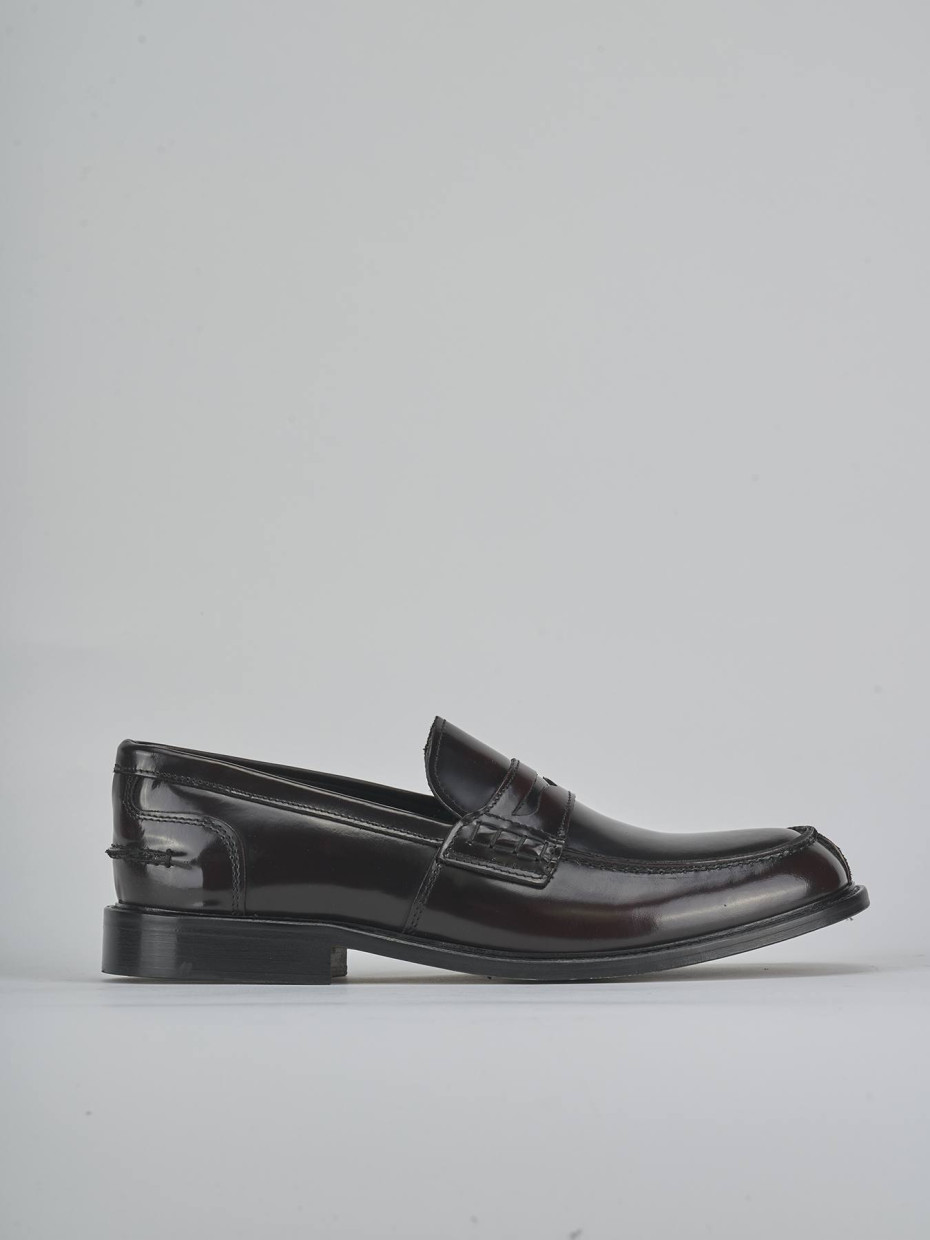 Mocasines burdeos cuero