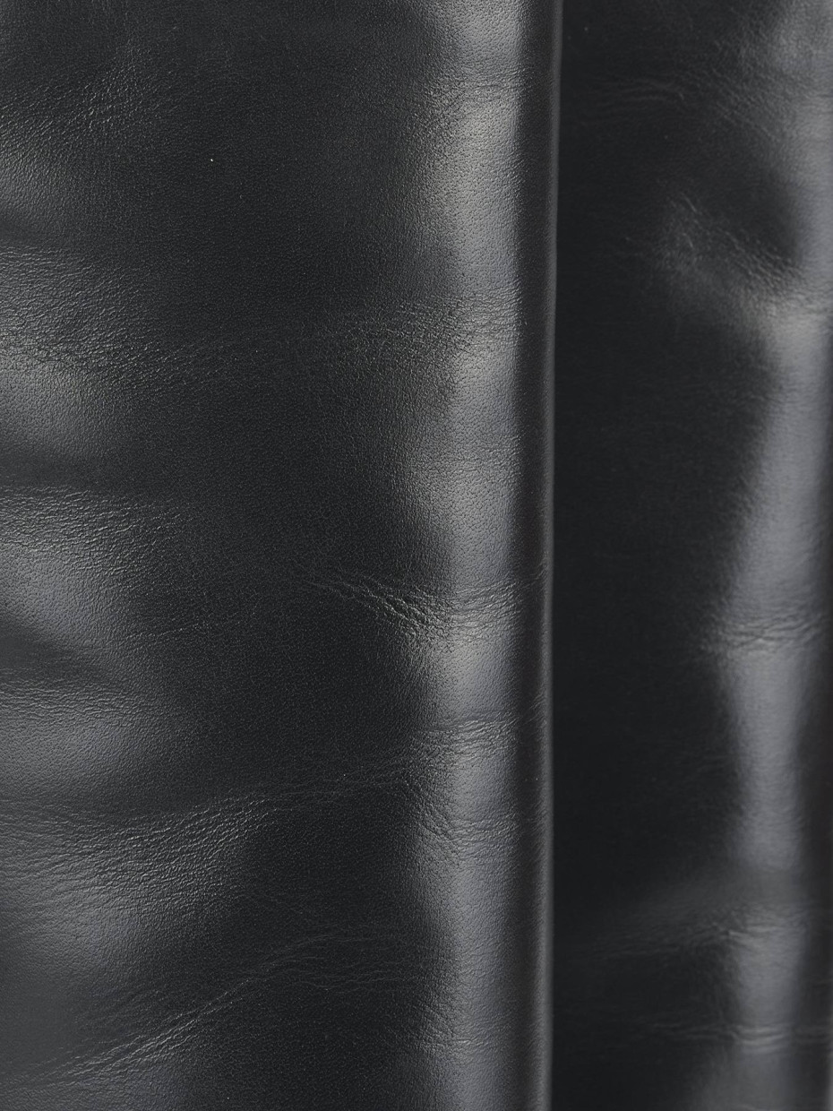 Botas de tacón bajo tacón 3 cm negro cuero