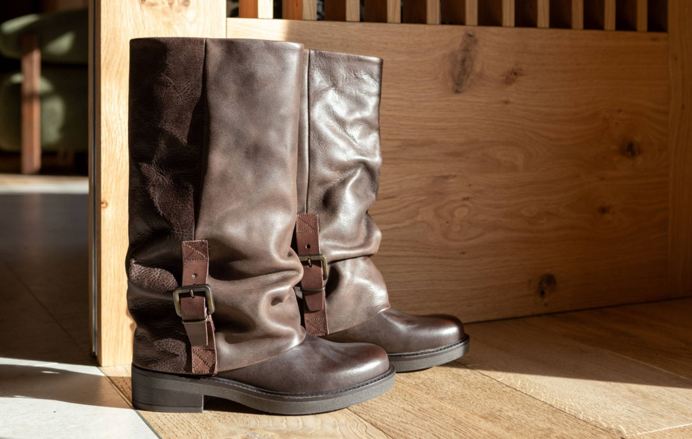 Stivali tacco 3cm pelle testa