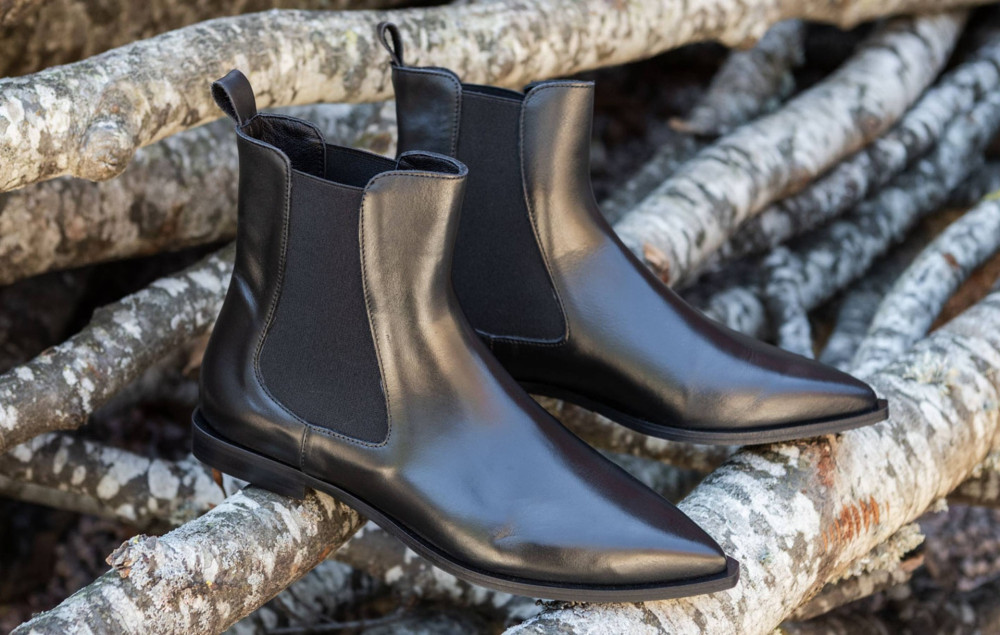 Low heel ankle boots heel 2 cm black leather