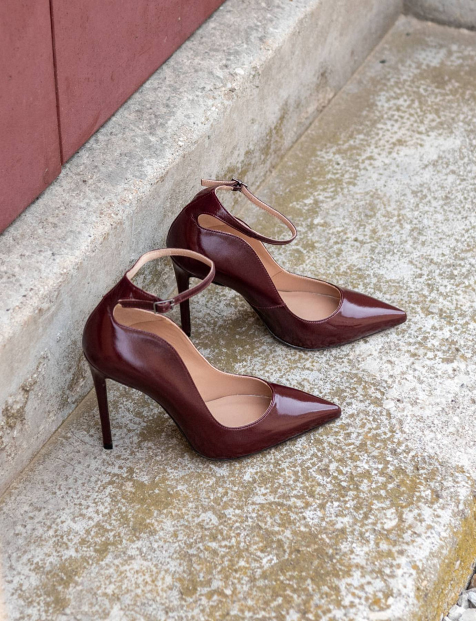 Zapatos de salón tacón 10 cm burdeos charol