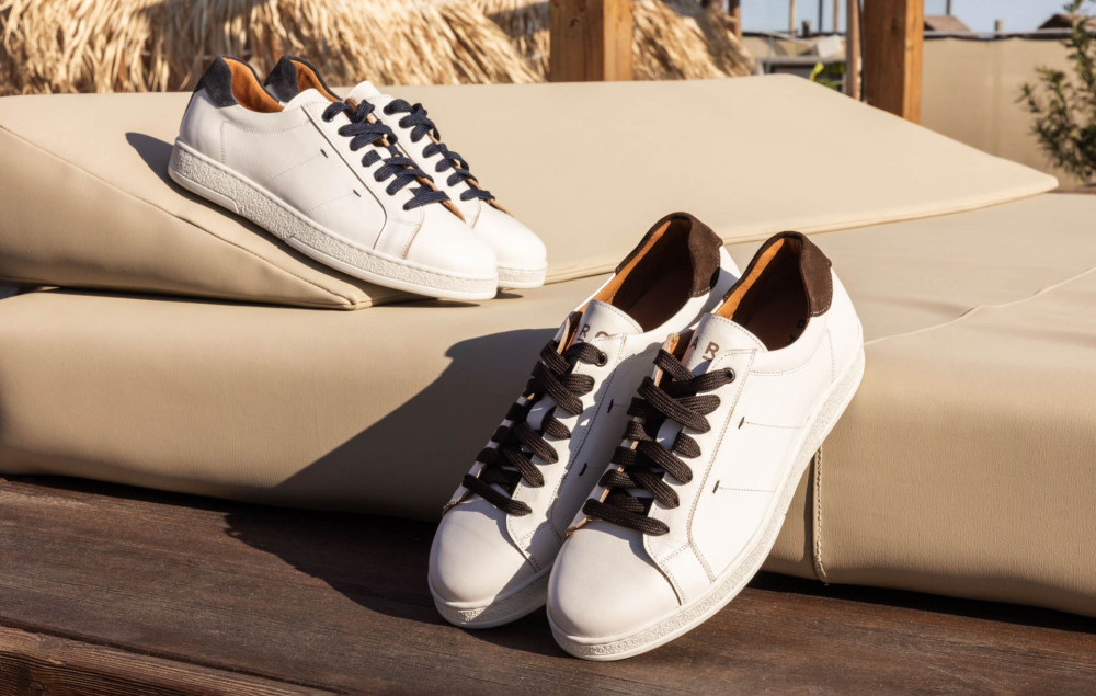 Sneakers white leather